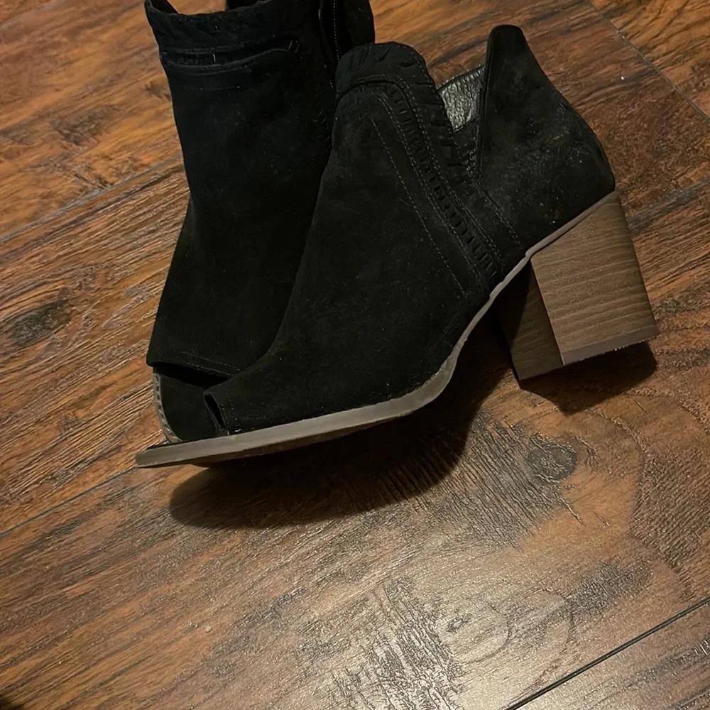 Block fall booties - Picture 2 of 3